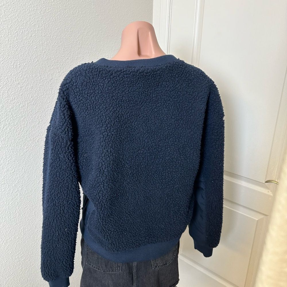 Backcountry Navy Blue Sherpa Crew Sweatshirt Sz M - Picture 3 of 4